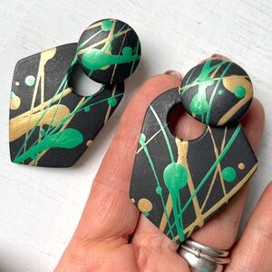 80s Vintage Long Artisan Dangle Earrings Overkill Splatter Matte Black,Gold,Jade